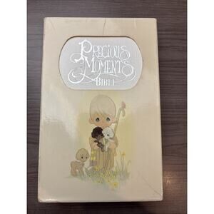 Precious Moments Bible New King James Version 271W, White Keepsake Edition